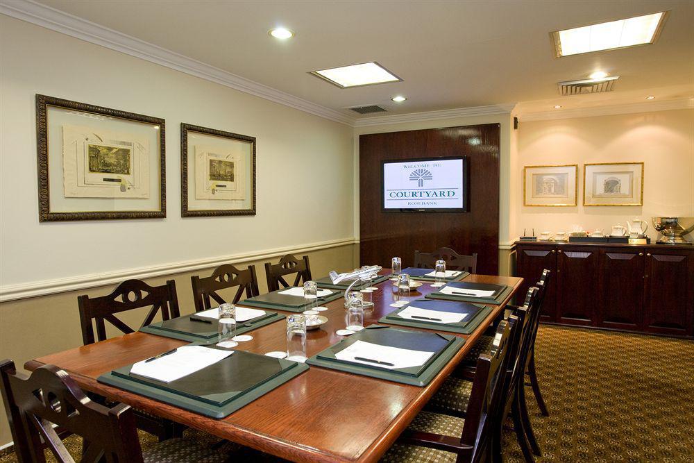 คอร์ทยาร์ด โฮเต็ล โรสแบงค์ โยฮันเนสเบิร์ก Hotel โจฮันเนสเบิร์ก ภายนอก รูปภาพ